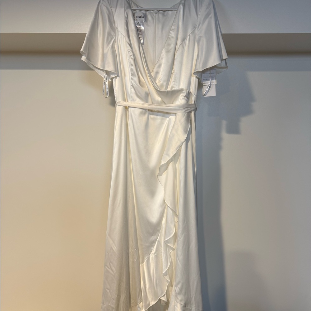 NWT David’s Bridal White Wrap Dress